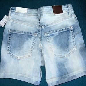 NWT Maurice’s shorts 🩳
